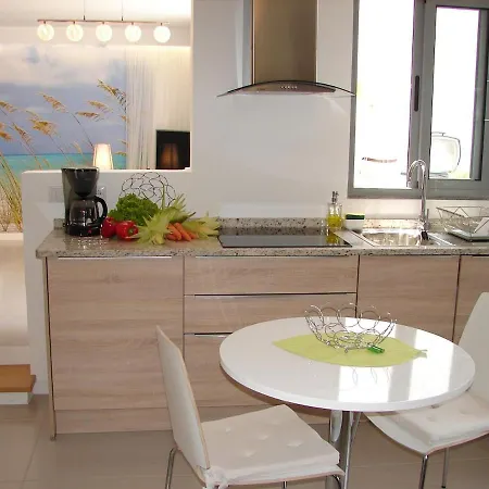 Apartament Crystal Madeira *