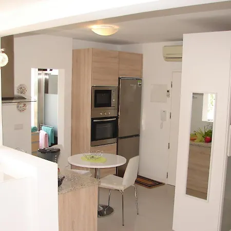 Crystal Madeira Apartment